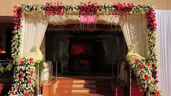 Designing and Decorating of Lights for Bengali Wedding